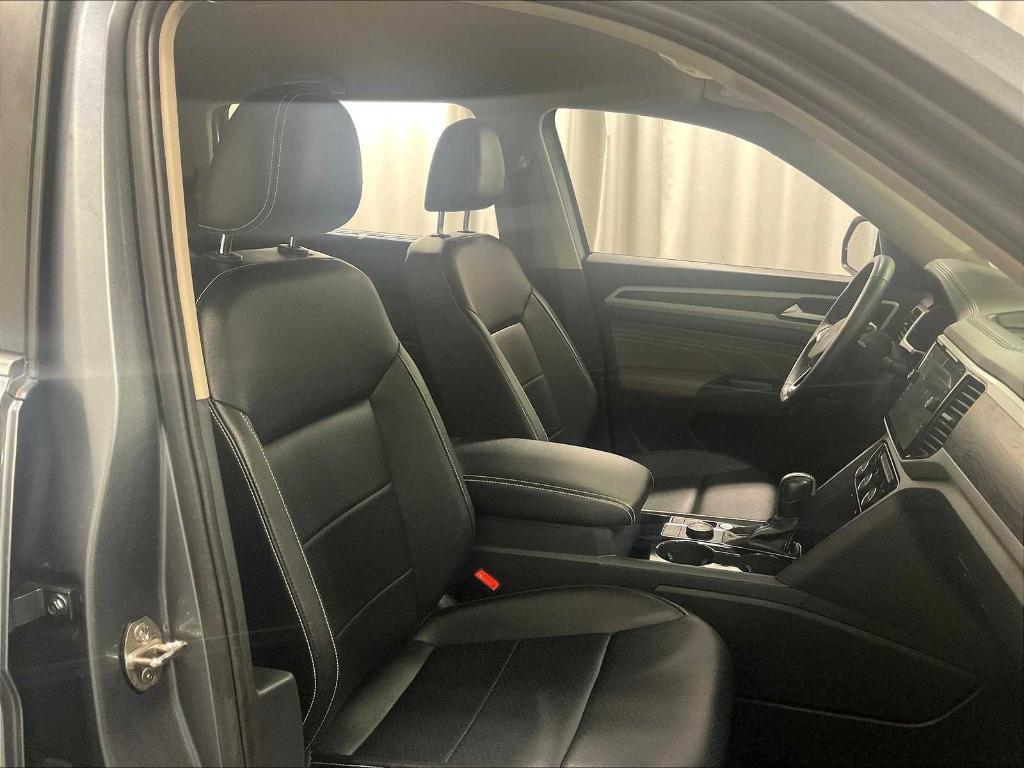 used 2022 Volkswagen Atlas car, priced at $30,900