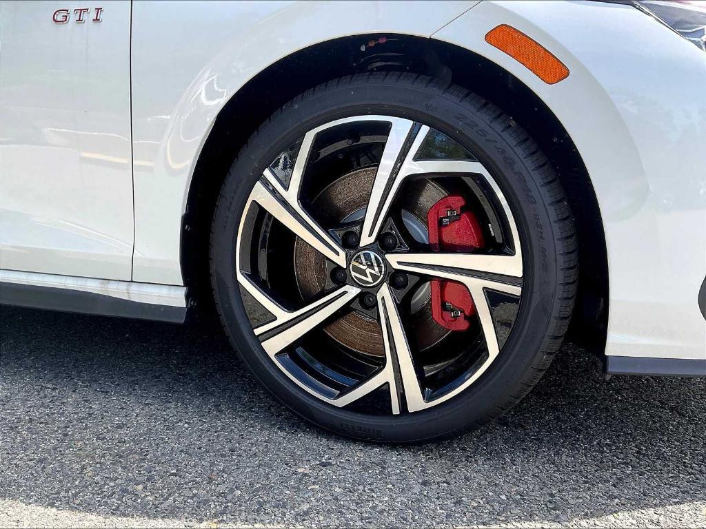 new 2025 Volkswagen Golf GTI car, priced at $39,468