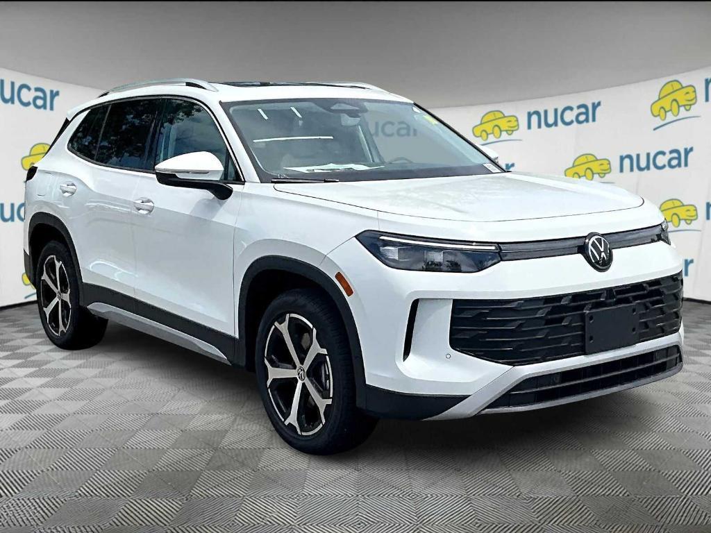 new 2025 Volkswagen Tiguan car, priced at $35,240
