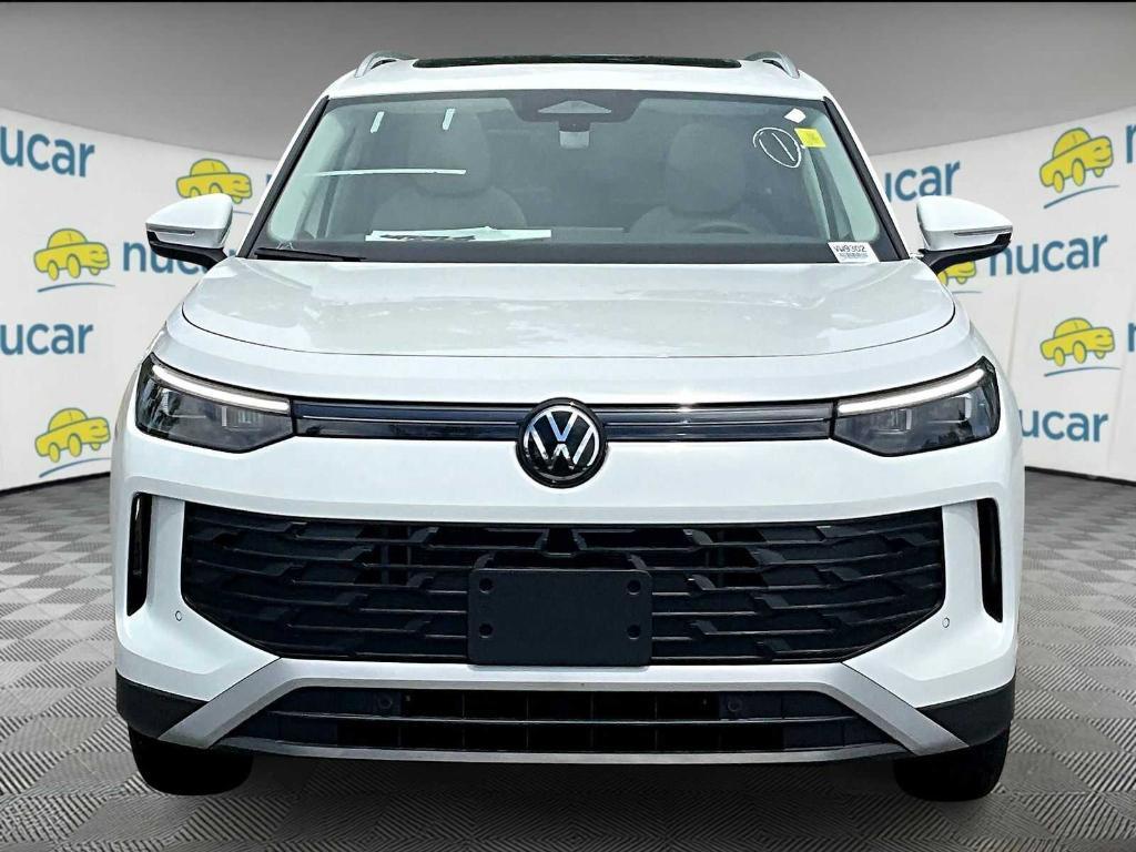 new 2025 Volkswagen Tiguan car, priced at $35,240