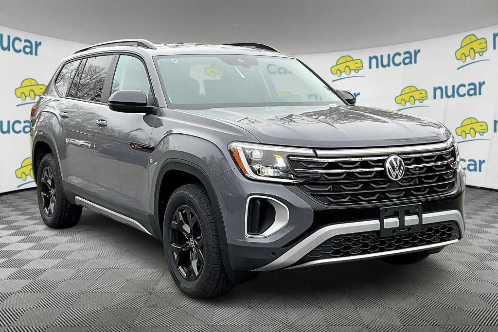 new 2025 Volkswagen Atlas car, priced at $45,683