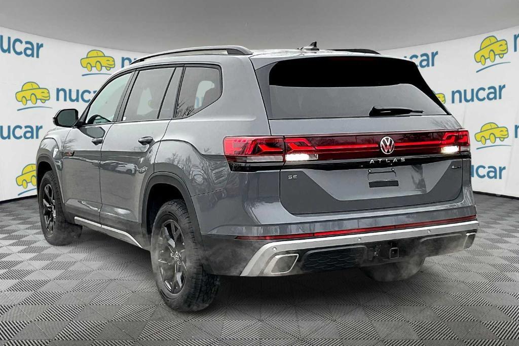 new 2025 Volkswagen Atlas car, priced at $45,683