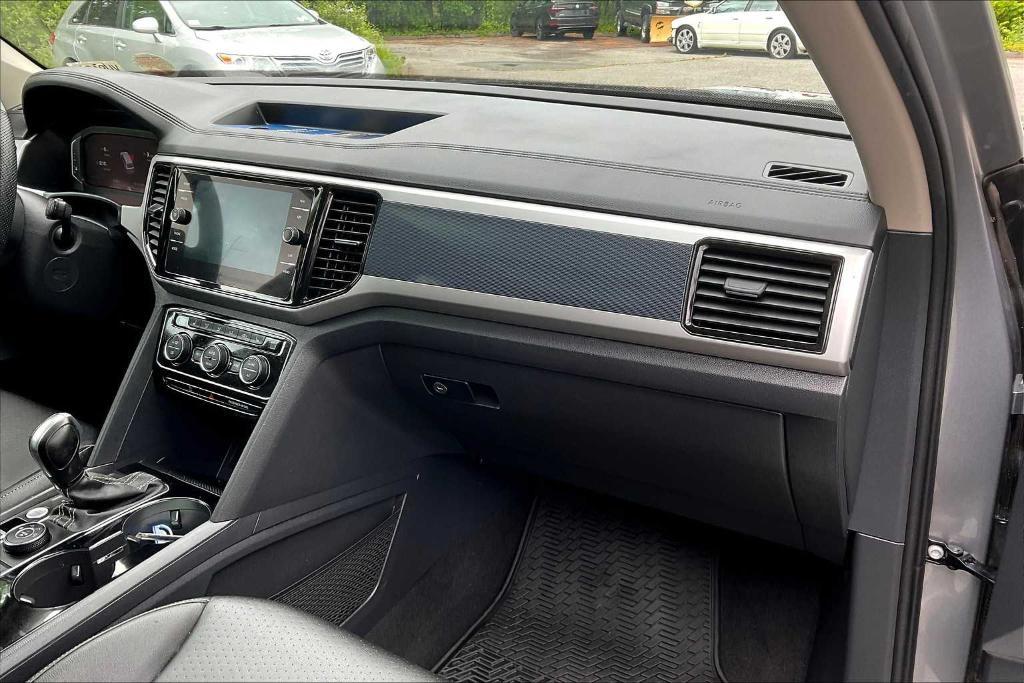 used 2023 Volkswagen Atlas car, priced at $35,900