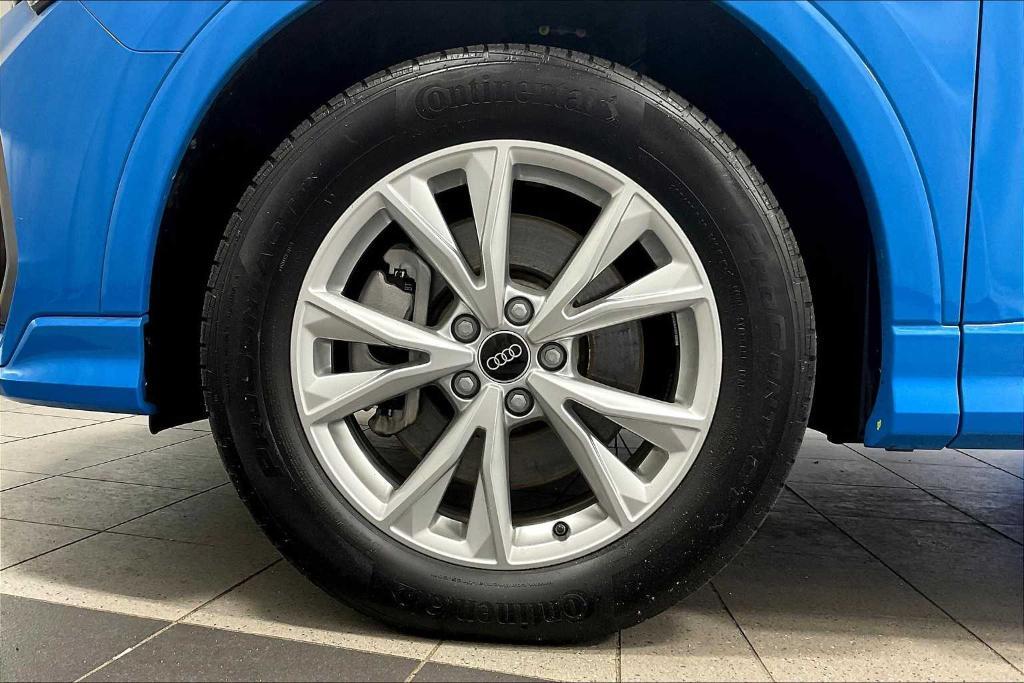 used 2023 Audi Q3 car, priced at $28,900