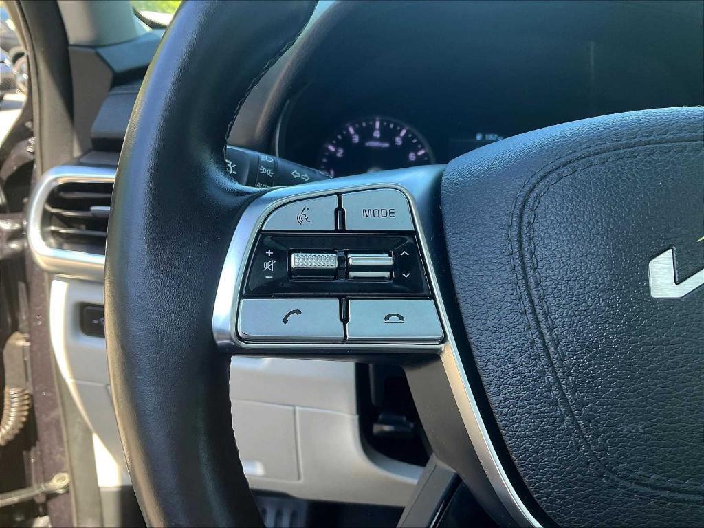 used 2022 Kia Telluride car, priced at $30,900