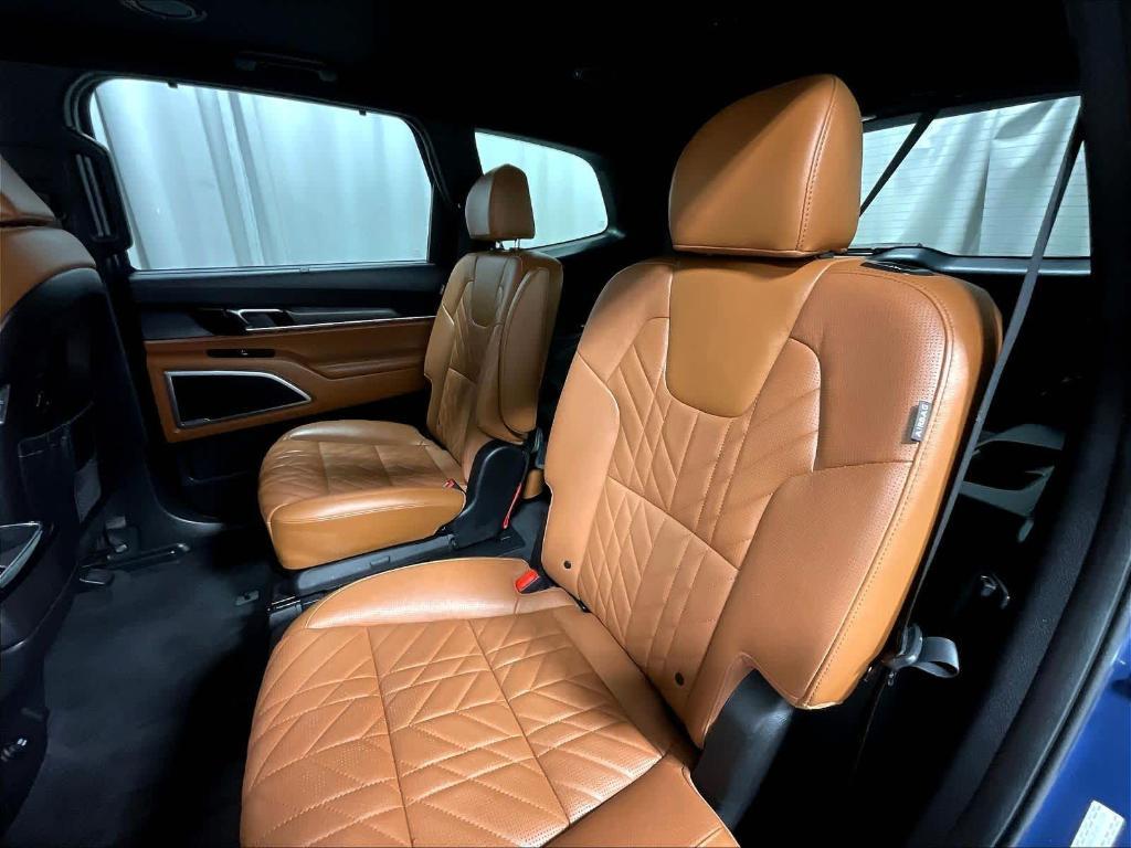 used 2023 Kia Telluride car, priced at $35,700