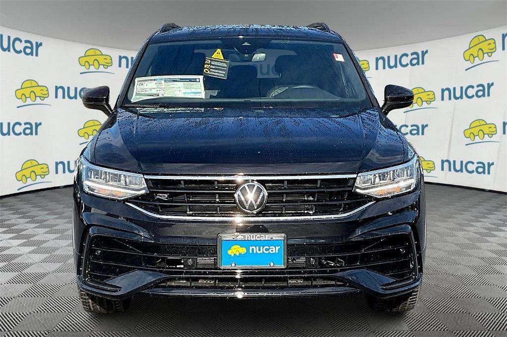 new 2024 Volkswagen Tiguan car, priced at $33,135