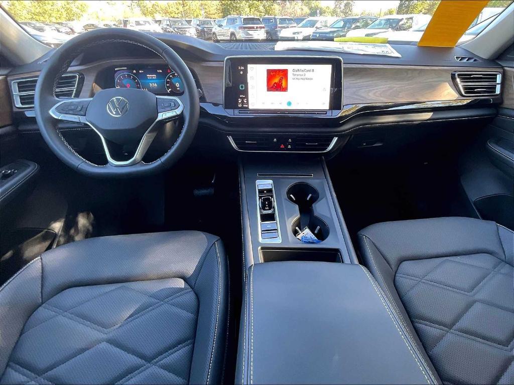 new 2026 Volkswagen Atlas car, priced at $40,345