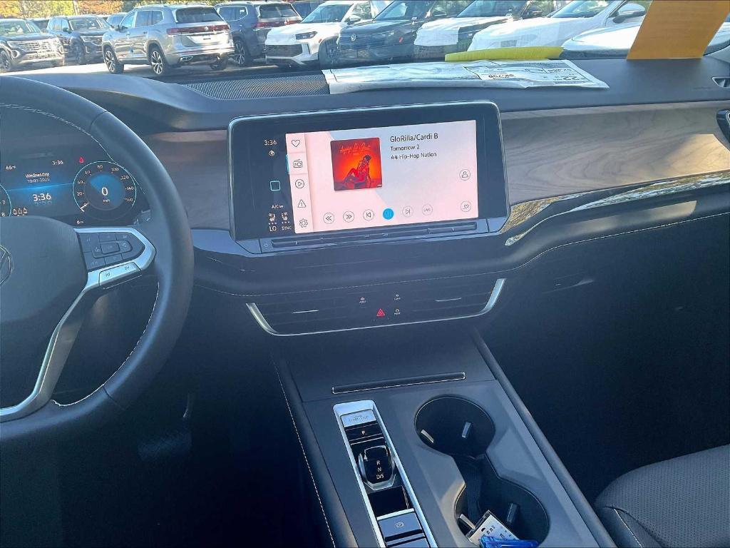 new 2026 Volkswagen Atlas car, priced at $40,345