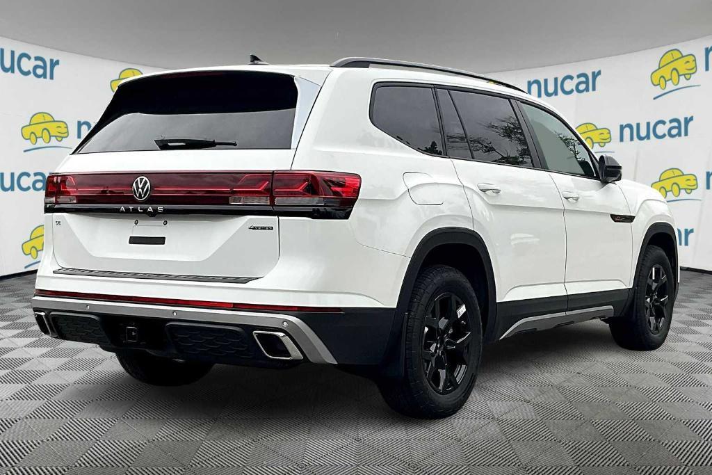 new 2025 Volkswagen Atlas car, priced at $44,769