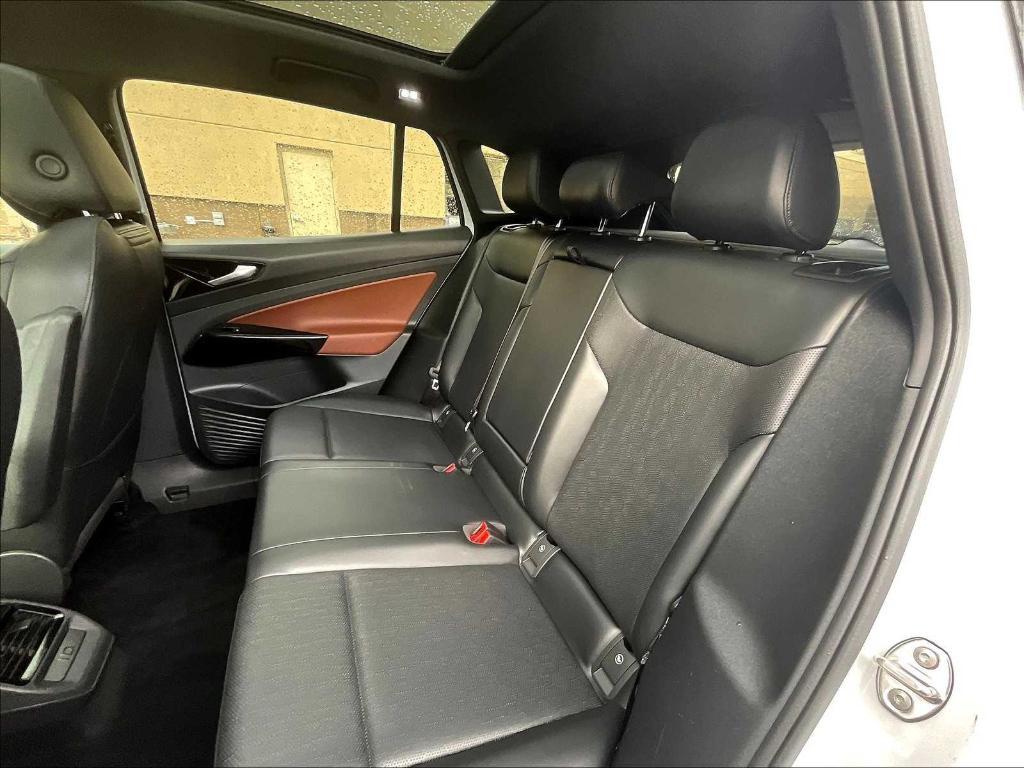 used 2022 Volkswagen ID.4 car, priced at $25,500