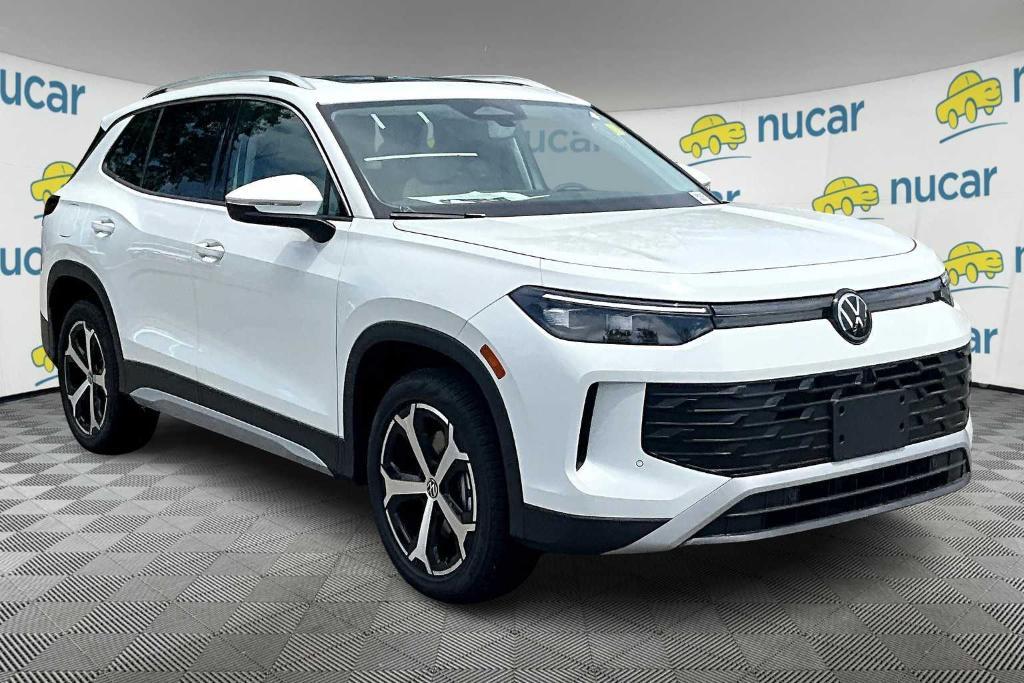 new 2025 Volkswagen Tiguan car, priced at $35,045