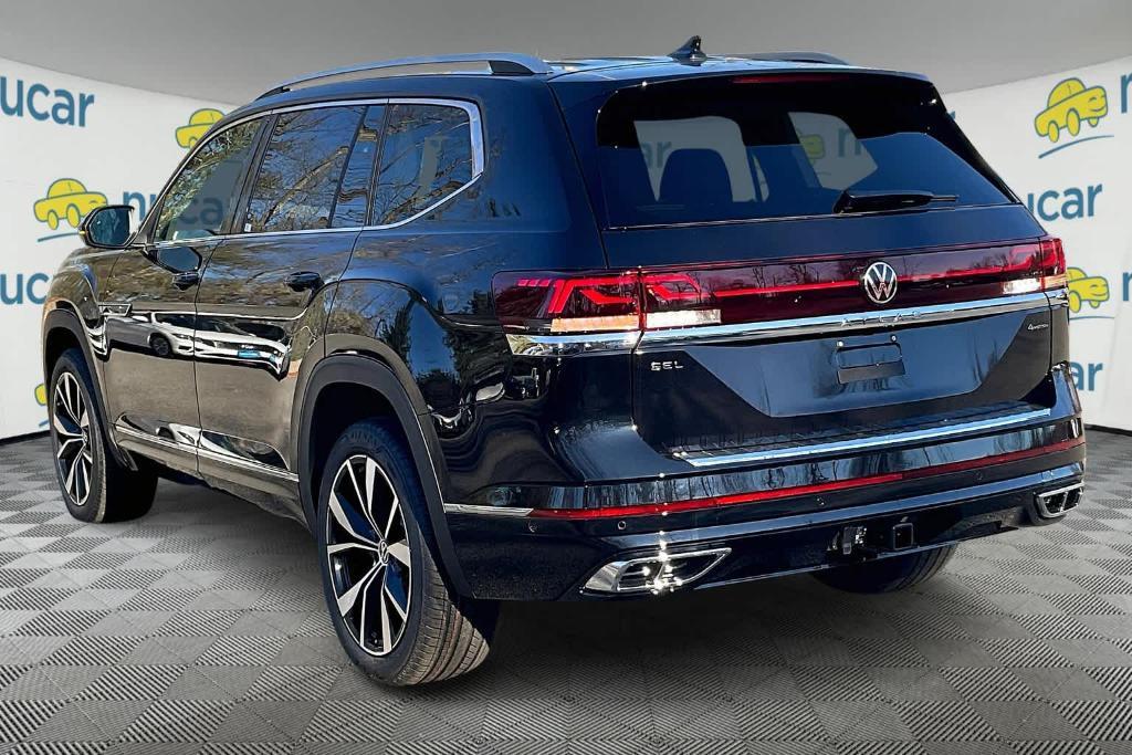 new 2025 Volkswagen Atlas car, priced at $54,953