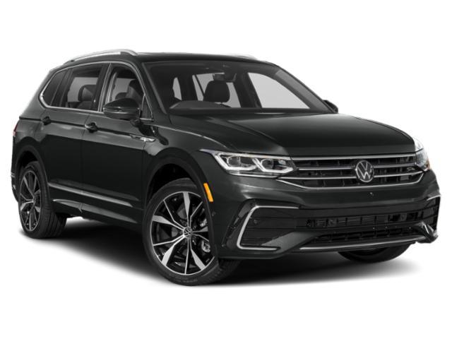 new 2024 Volkswagen Tiguan car, priced at $38,679