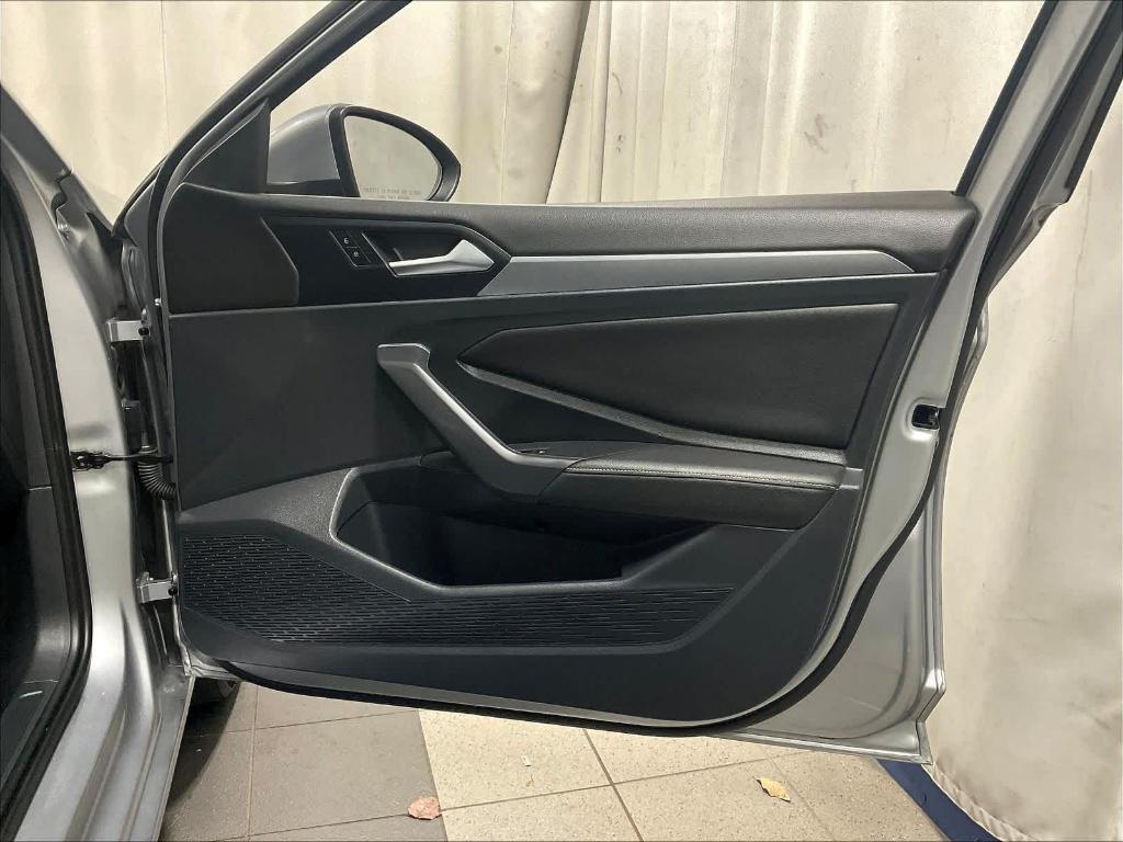 used 2022 Volkswagen Jetta car, priced at $17,900