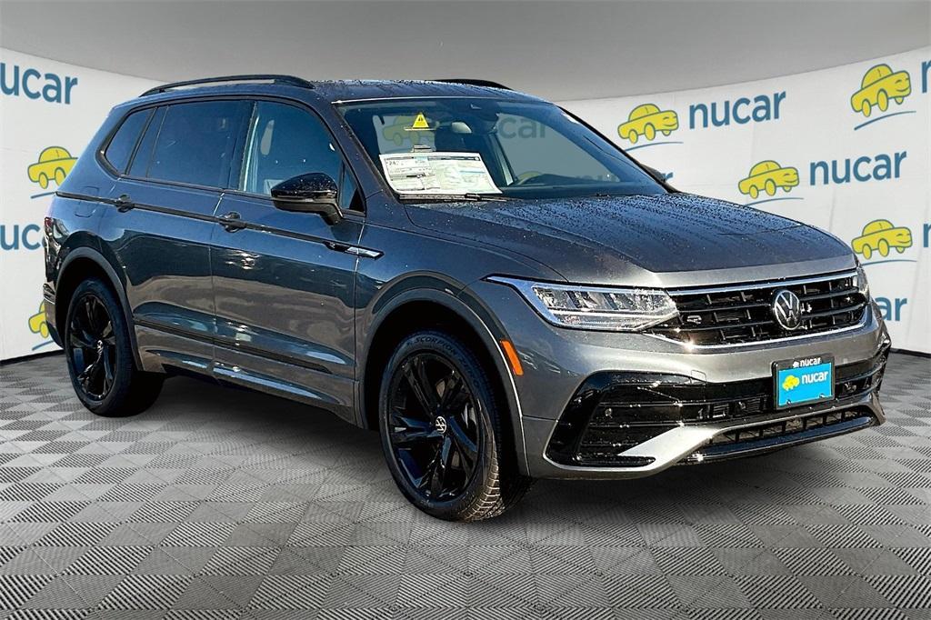 new 2024 Volkswagen Tiguan car, priced at $33,135