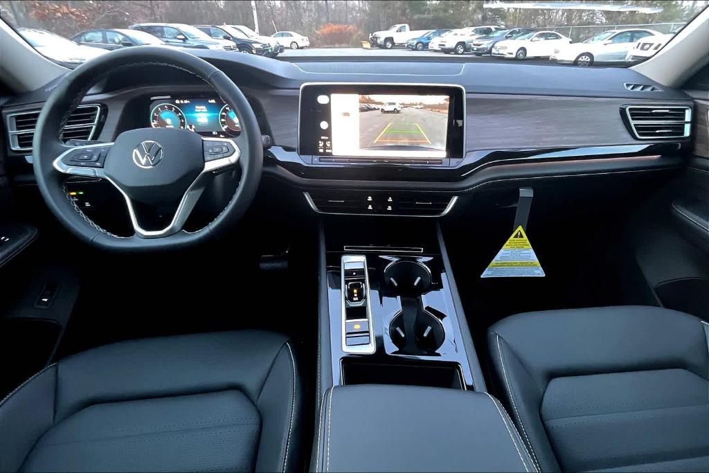 new 2025 Volkswagen Atlas car, priced at $46,911