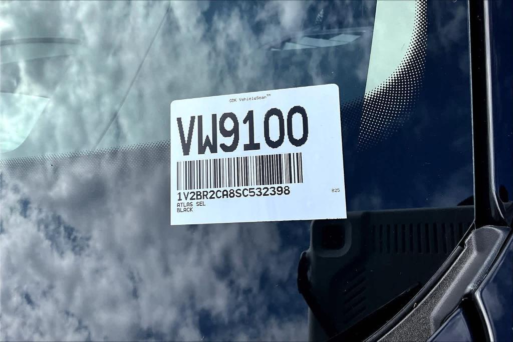 new 2025 Volkswagen Atlas car, priced at $46,911