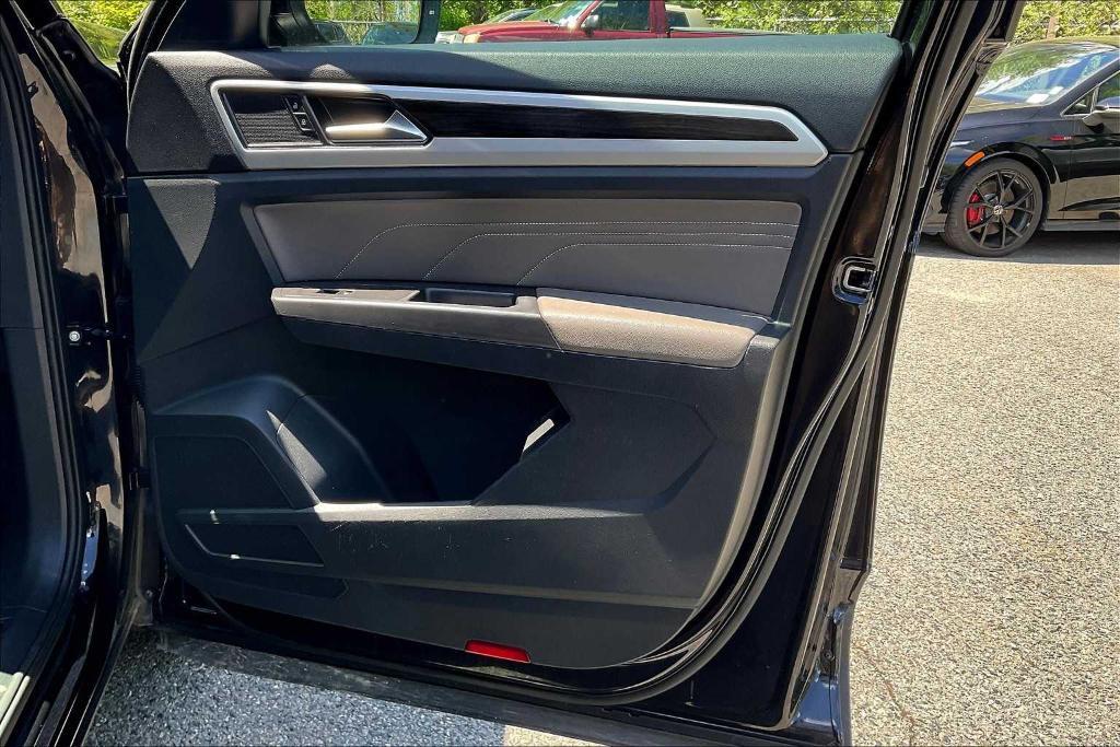 used 2023 Volkswagen Atlas car, priced at $29,300