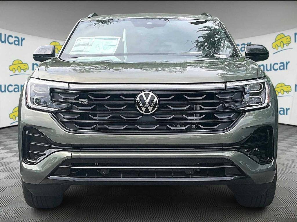 new 2025 Volkswagen Atlas Cross Sport car, priced at $46,882