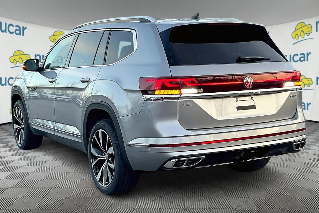 new 2025 Volkswagen Atlas car, priced at $54,780