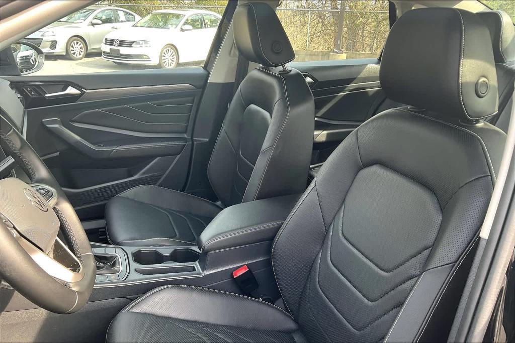 used 2024 Volkswagen Jetta car, priced at $26,500