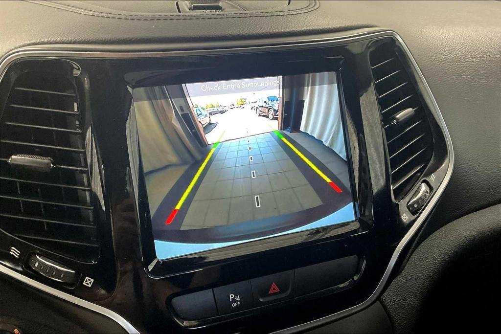 used 2019 Jeep Cherokee car, priced at $18,900