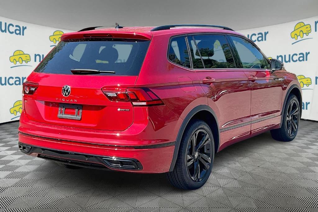 new 2024 Volkswagen Tiguan car, priced at $35,227