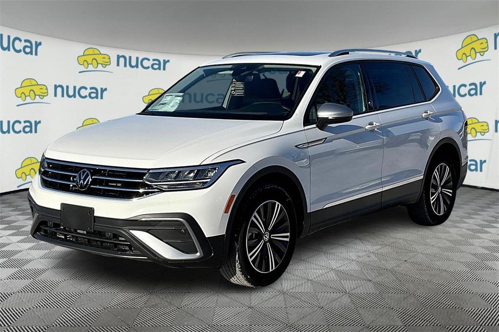 new 2024 Volkswagen Tiguan car, priced at $30,611