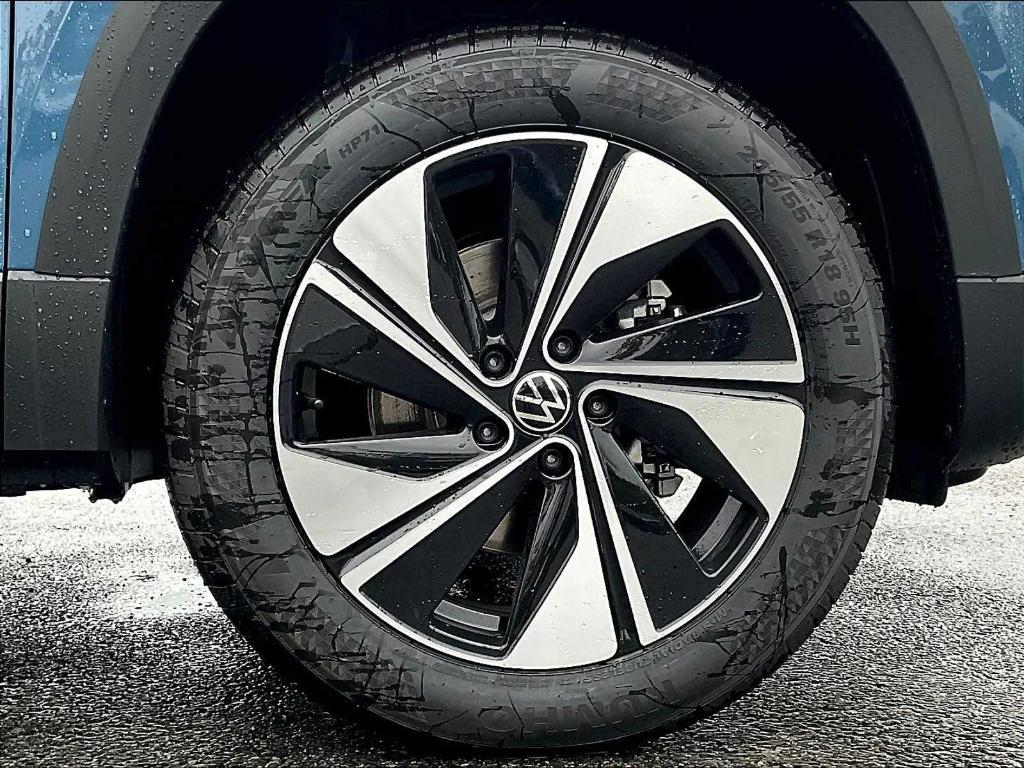 new 2025 Volkswagen Taos car, priced at $31,713