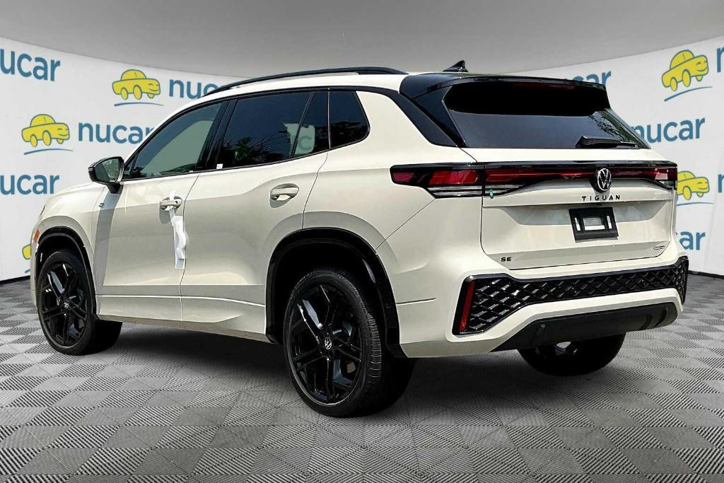 new 2025 Volkswagen Tiguan car, priced at $38,786