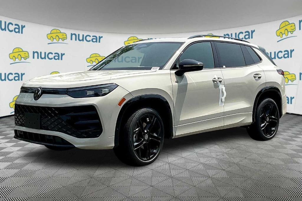 new 2025 Volkswagen Tiguan car, priced at $38,786