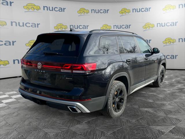 new 2024 Volkswagen Atlas car, priced at $52,503