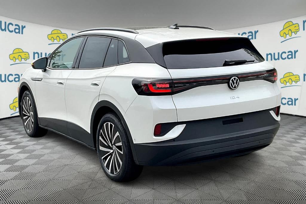 new 2024 Volkswagen ID.4 car, priced at $42,921