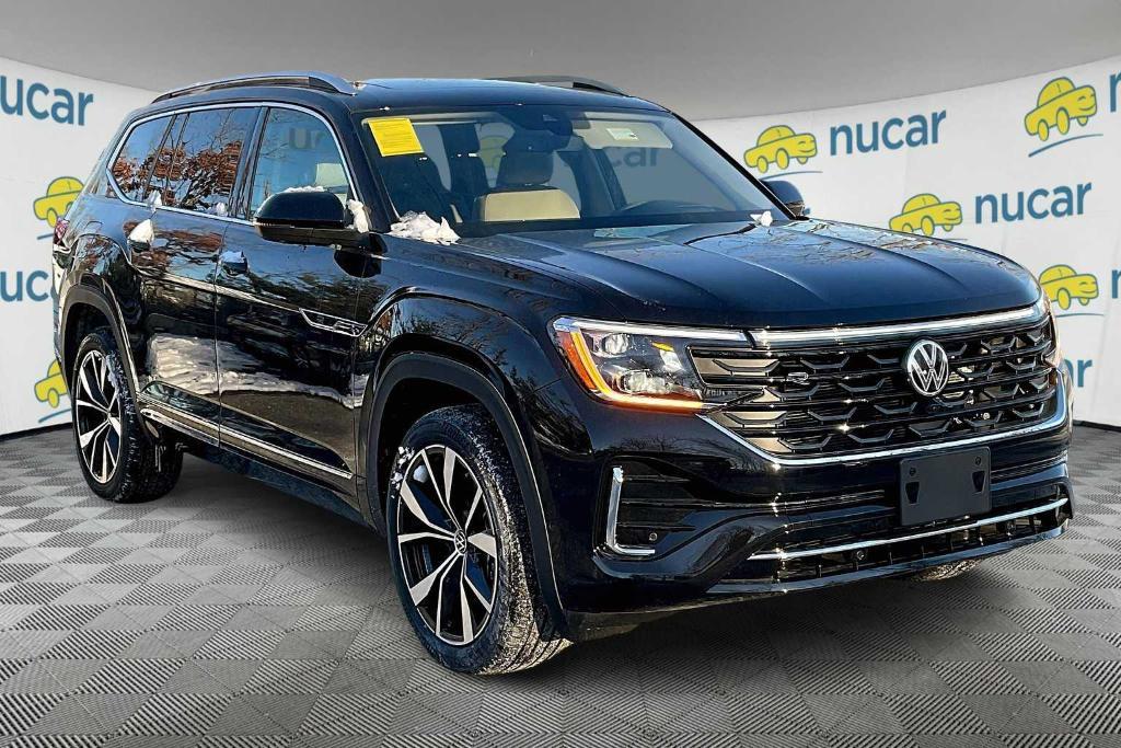 new 2025 Volkswagen Atlas car, priced at $52,676