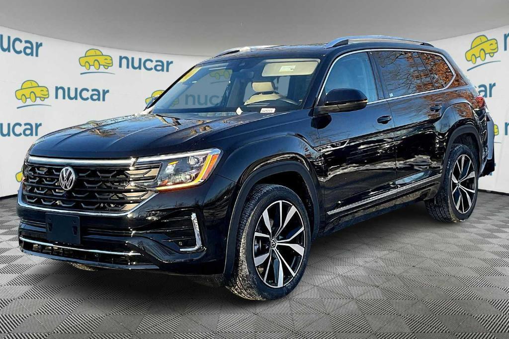 new 2025 Volkswagen Atlas car, priced at $52,676