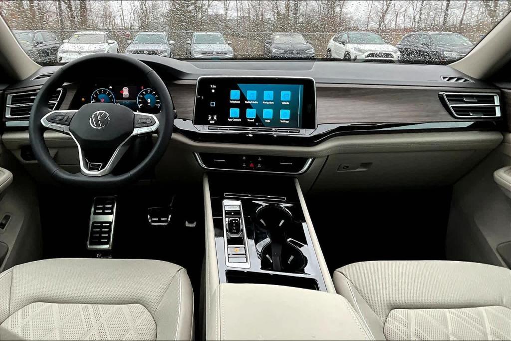 new 2025 Volkswagen Atlas car, priced at $50,605
