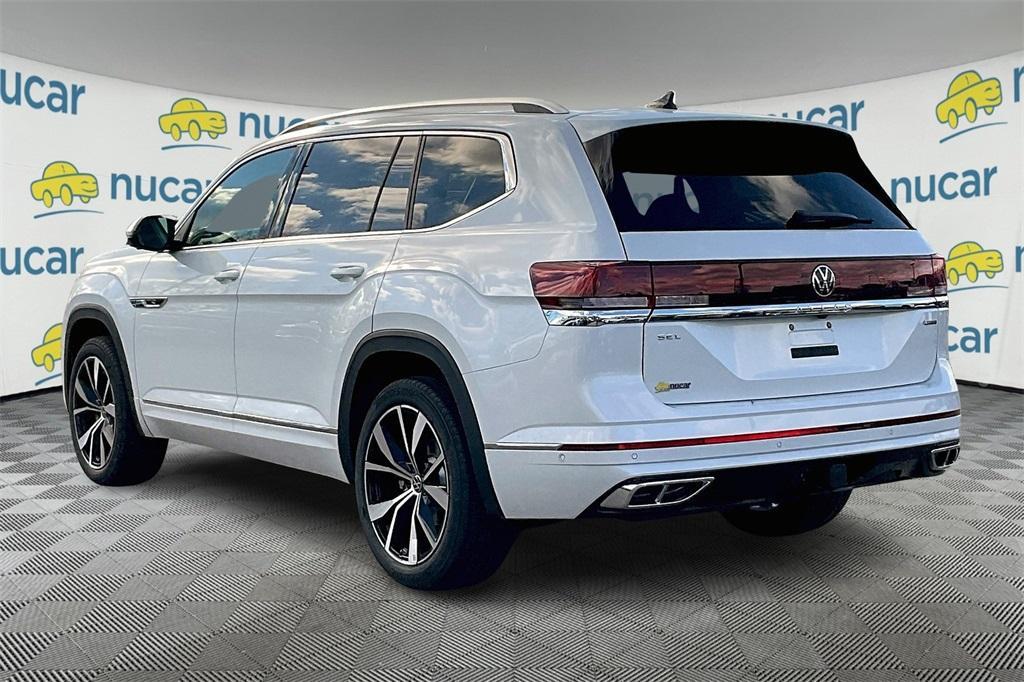 new 2025 Volkswagen Atlas car, priced at $51,904