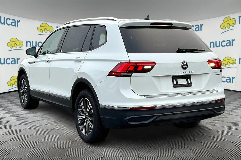 new 2024 Volkswagen Tiguan car, priced at $33,551