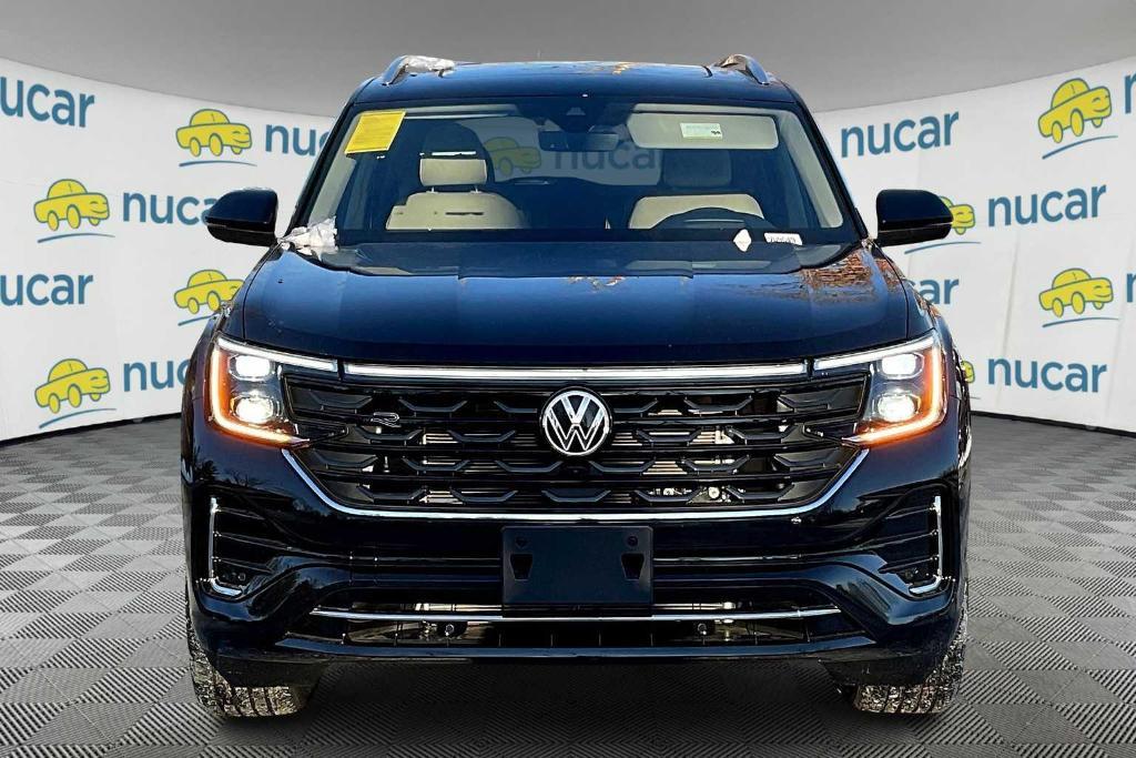 new 2025 Volkswagen Atlas car, priced at $52,175