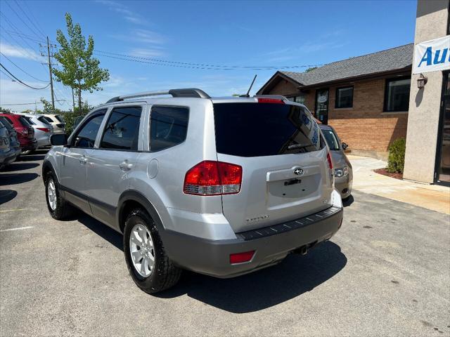 used 2009 Kia Borrego car, priced at $7,750