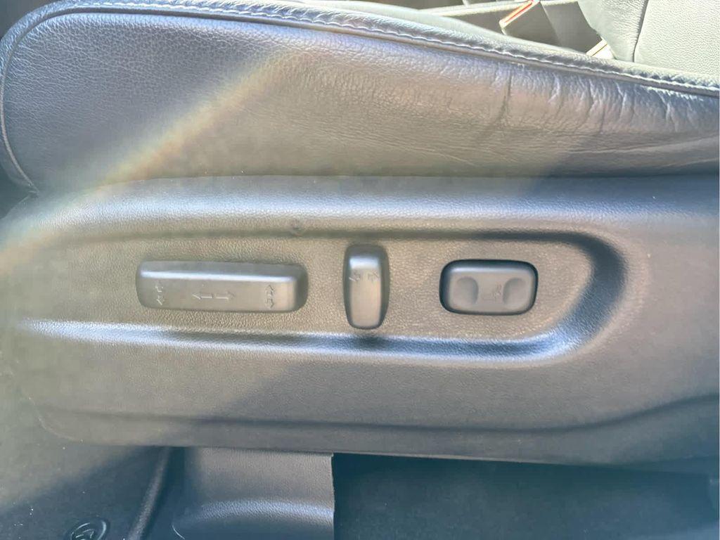 used 2022 Honda Pilot car, priced at $34,435