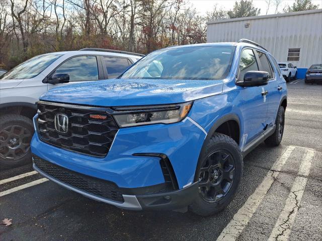 new 2025 Honda Pilot car, priced at $48,250