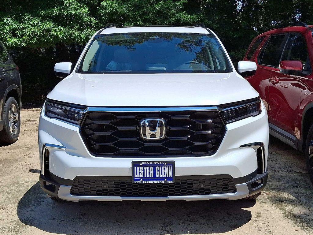 new 2025 Honda Pilot car, priced at $50,505