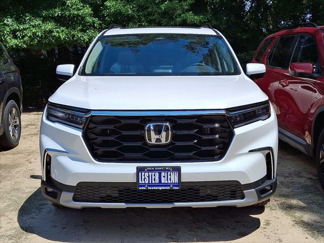 new 2025 Honda Pilot car, priced at $51,505