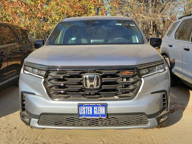 new 2025 Honda Pilot car, priced at $48,795