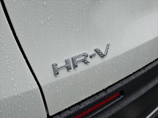 new 2025 Honda HR-V car, priced at $30,305