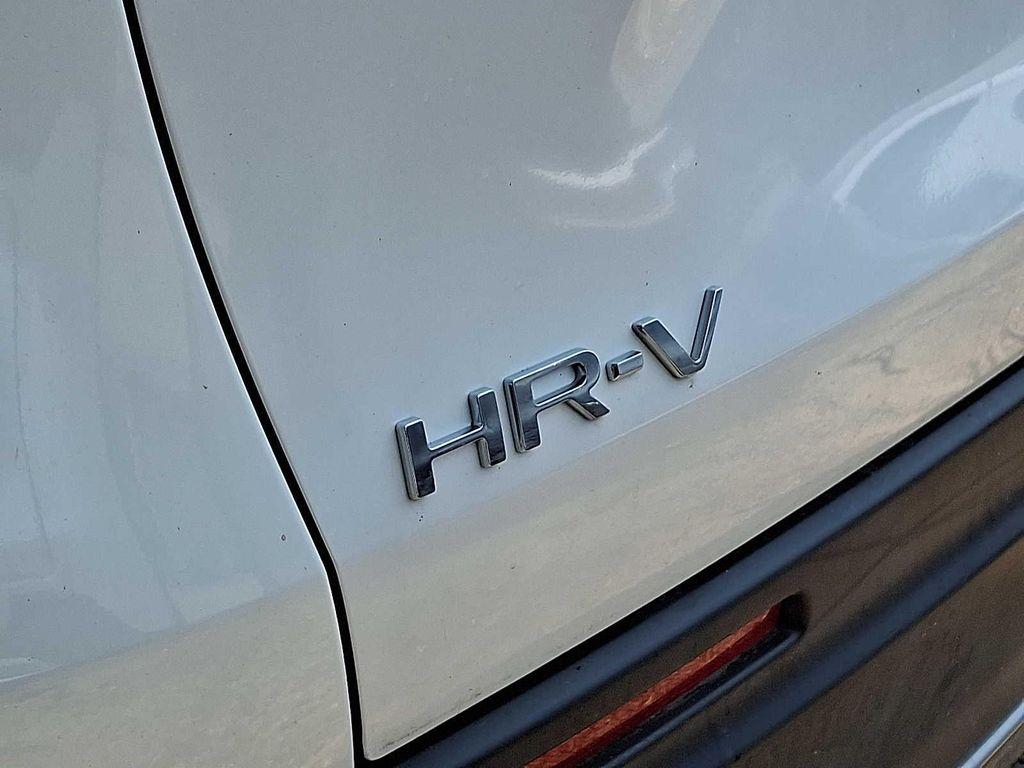new 2025 Honda HR-V car, priced at $29,850