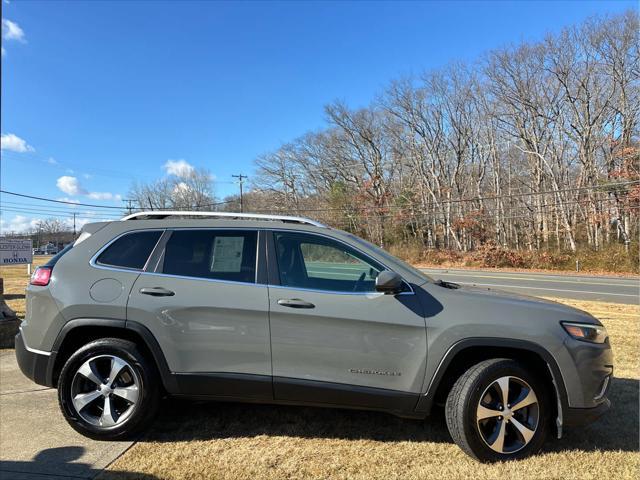 used 2020 Jeep Cherokee car, priced at $14,435