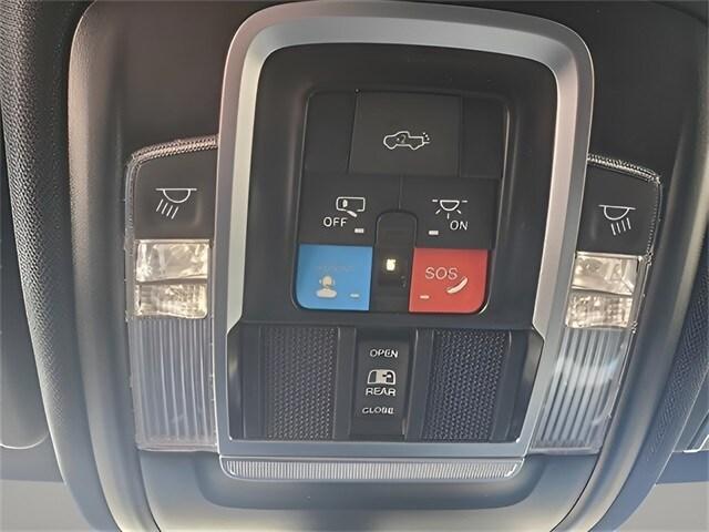 new 2025 Ram 1500 car, priced at $61,994
